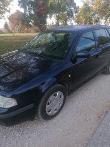 Predá škoda octavia 1 2.0 - 4