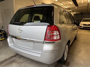 OPEL ZAFIRA 2009 1.9 CDTI 88kW 7 MÍST - 4