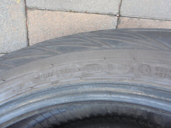 Nokian WR 225/60 R17 103H č.37z - 4