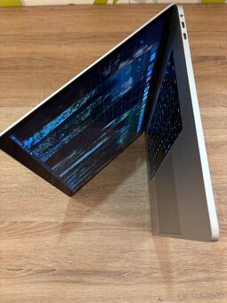 MacBook Pro 15,4" 2018 - 4