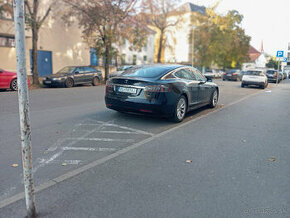 Tesla Model S 75 Dual motor, 476ps, 97.tis km - 4