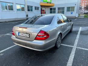 Mercedes-Benz E320 w211 - 4