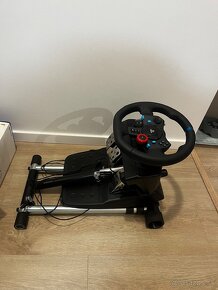 Playstation 5 + Logitech G29 + wheel stand + Gran Turismo 7 - 4