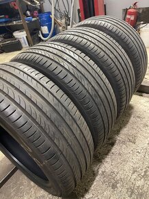 Pneu Pirelli power G 235/45r19 - 4