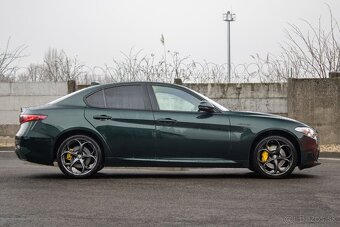 Alfa Romeo Giulia 2.0 Q4 Veloce AWD AT - 4