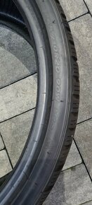 PREDÁM ZIMNÉ PNEU HANKOOK  245/30R20 M+S - 4