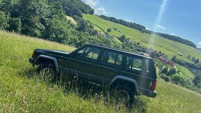 Predám jeep cherokee XJ 2.5TD 4x4 - 4