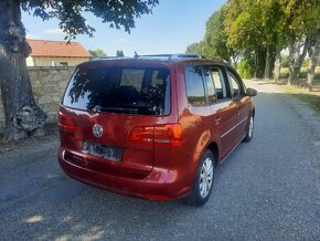 VW Touran 1.6Tdi DSG 7 - 4