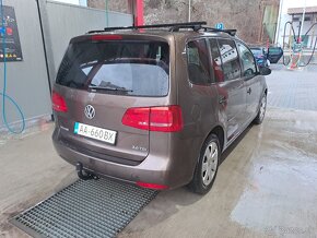 VW TOURAN 2.0 TDI  7 miest - 4