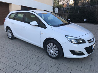 Opel Astra ST Combi 1.6 CDTI 110k Enjoy - 4