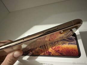 Apple iPhone Xs Max 64GB Gold - 4