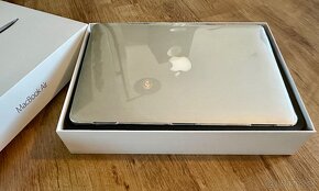 Predám Apple MacBook Air 2015 - 4