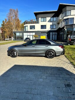 Mercedes  AMG C43 - 4