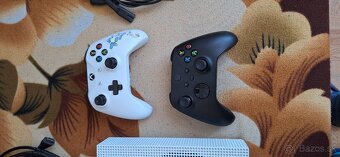 Predám Xbox one s 1T - 4