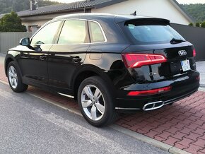 Audi Q5 S-line Quattro 55 TFSI 270kW 9/2020 BENZÍN + Plug-in - 4