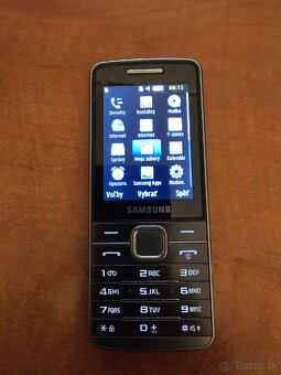 Tlacidlovy telefon Samsung GT-C3750 - 4