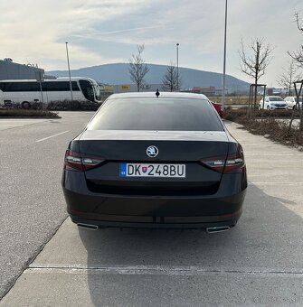 Škoda Superb 3 2.0tdi 110kw laurin klement - 4