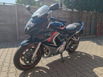 Suzuki GSX650F - 4