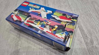 Lego System 1808 Light Aircraft and Ground Support - 4