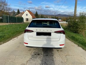 Škoda octavia IV combi 1.4TSI Plug in hybrid - 4