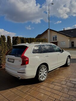 Volvo XC90 D5 4x4 - 4