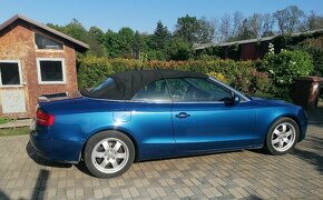 Prodám Audi A5 cabriolet 2.0Tdi 125kW - 4