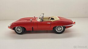 1:18 JAGUAR E CABRIO - 4