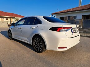 Toyota Corolla sedan 1.8 Hybrid Comfort Style Tech. 28000 km - 4