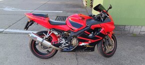 Honda cbr 600 f sport - 4