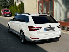 Škoda Superb combi 4x4 DSG - 4