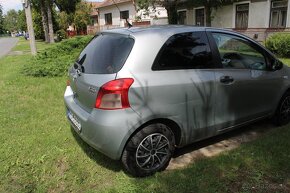 Toyota Yaris 1.0 TB 3D, 2006 - 4