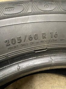 Semperit 205/60 R16 2x=40€ - 4