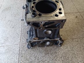 Polomotor, blok motora Mazda Cx-7, 6 - 4