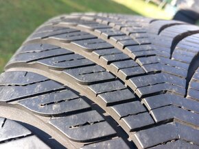 255/55 r19 zimne pneumatiky - 4