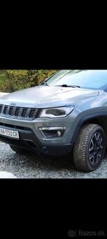 Jeep Compass - 4