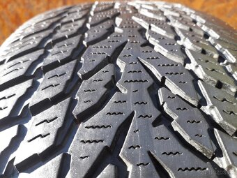 195/65 r15 zimne pneumatiky nokian - 4