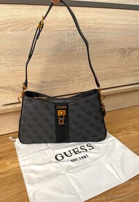 Kabelka Guess Ginevra Logo - 4