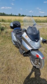 Aprilia atlantic 500 - 4