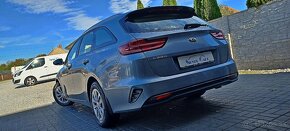 Kia Ceed SW 1.6 CRDi Gold Možný Leasing - 4