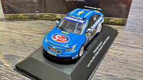 Chevrolet Cruze LT 1:43 - 4