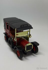 Model Matchbox Unic Taxi 1907 - 4