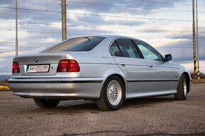 BMW 528i AT E39 - 4