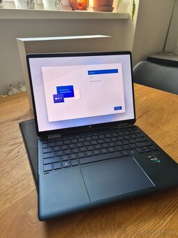 HP Spectre x360 i7 1255U, 16GB, 1TB, AMOLED 3000x2000 - 4