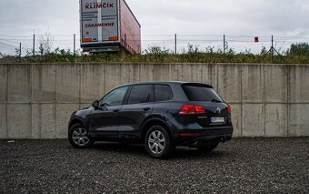 VW Touareg II 3.0TDI V6 4x4 BlueMotion - 4