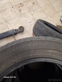 Predám pneu 205/55R16 2ks zimné - 4