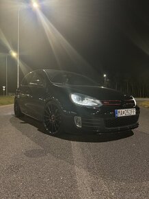 Volkswagen Golf VI GTI - 4