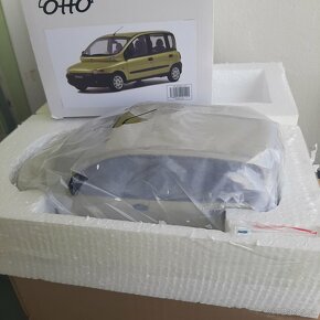 1:18 Toyota ,Seat ,Fiat Otto - - 4