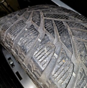 Audi 5x112 235/45 R18 - 4