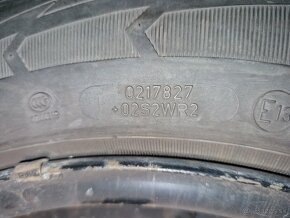 Goodyear Ultra grip 9 - 4