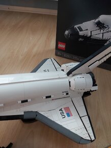 LEGO 10283 NASA raketoplán Discovery - 4